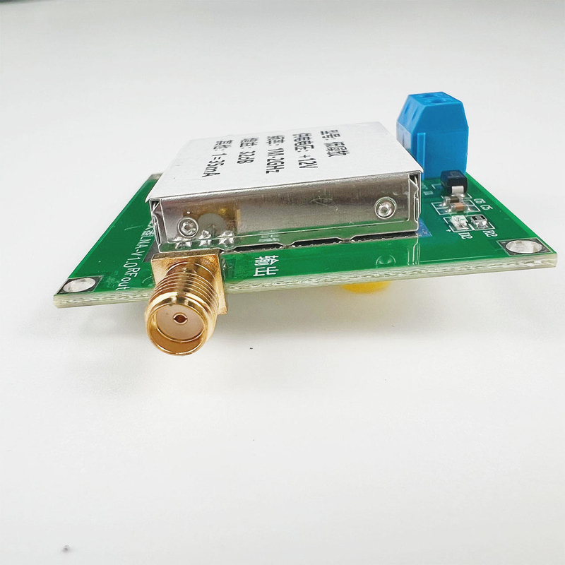1-3000MHz 2,4GHz 20dB 0,01-2000MHz 2Ghz 32dB LNA RF a banda larga a banda larga Modulo di amplificatore di potenza a basso rumore UHF HF VHF