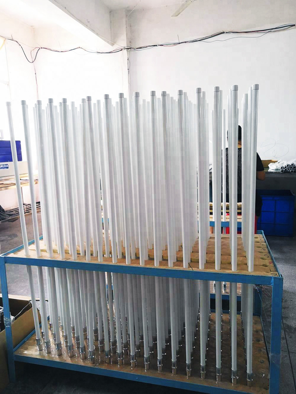Assemblaggio di cavi coassiali micro 20345-015T-32R con 15 perni, con un passo di 0,4 mm e un tipo di accoppiamento orizzontale microcoasso
