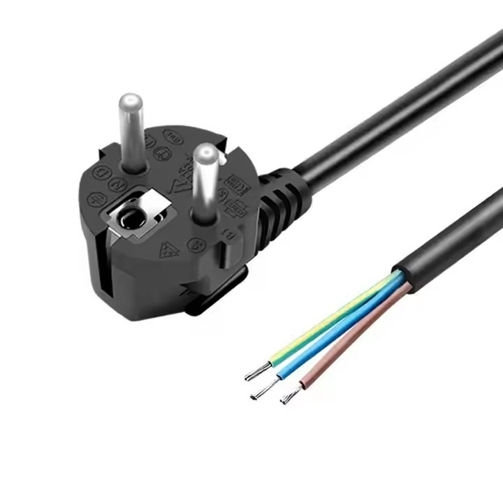 Buone vendite EU Power Cord 3G 18 Awg 1.5M Single Head Bare Wire Tail Peeled Tin Tail Per elettrodomestici o utensili elettrici