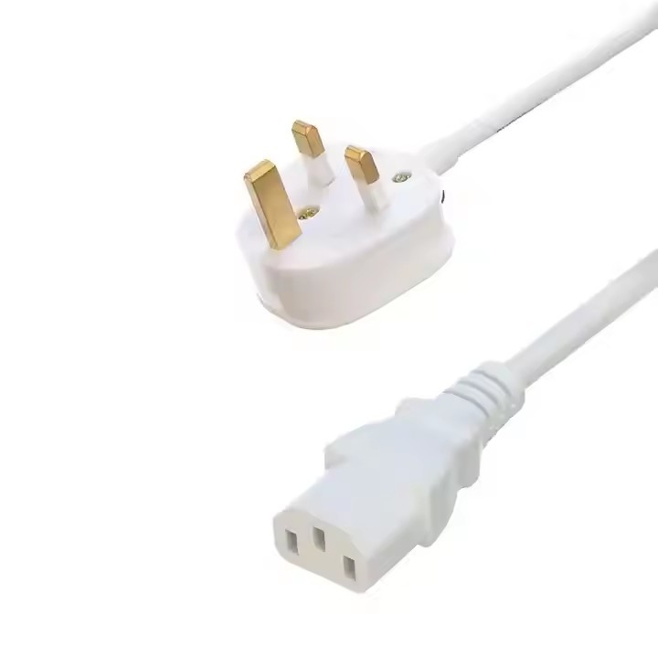 UK BS Approvazione C13 C14 cavo di alimentazione 3 pin Bs spina C13 connettore Ce7/7 con 1,5m 2m H05vv-F cavo di alimentazione per computer