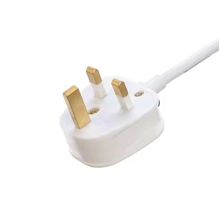 UK BS Approvazione C13 C14 cavo di alimentazione 3 pin Bs spina C13 connettore Ce7/7 con 1,5m 2m H05vv-F cavo di alimentazione per computer