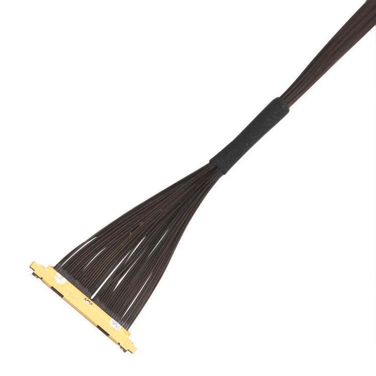 IPEX CABLINE®-UX II 40P UL11130 46AWG Assemblaggio di cavi coassiali micro I-PEX 20531-040t-02 IDC Forming OEM/ODM
