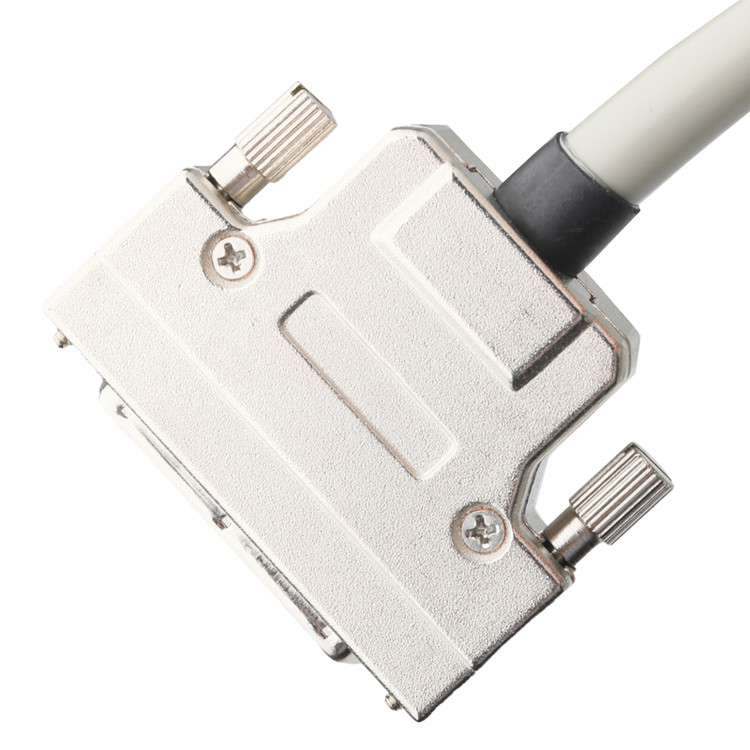 Hd D Sub Db50 Cassa di lega di zinco nichellata a D-Sub Mdr Plug Od 90mm