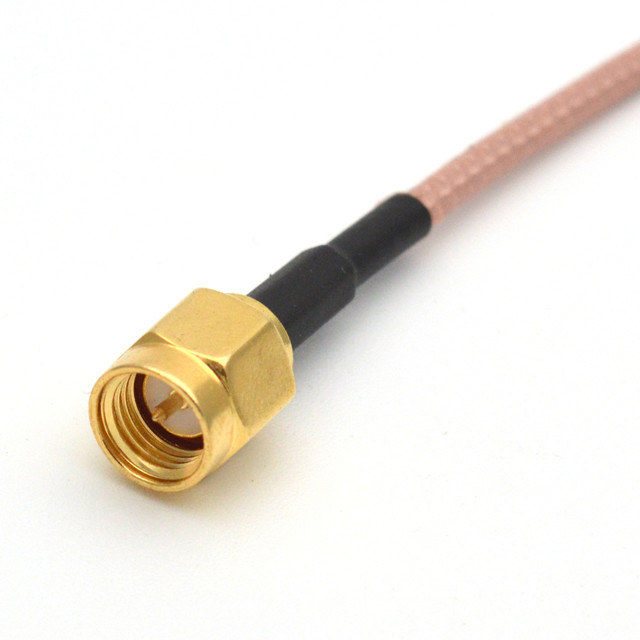 D-SUB-9Pin connettore maschio con tipo di saldatura, nucleo di gomma bianca e guscio placcato al nichel per D-SUB-9Pin connettore femminile
